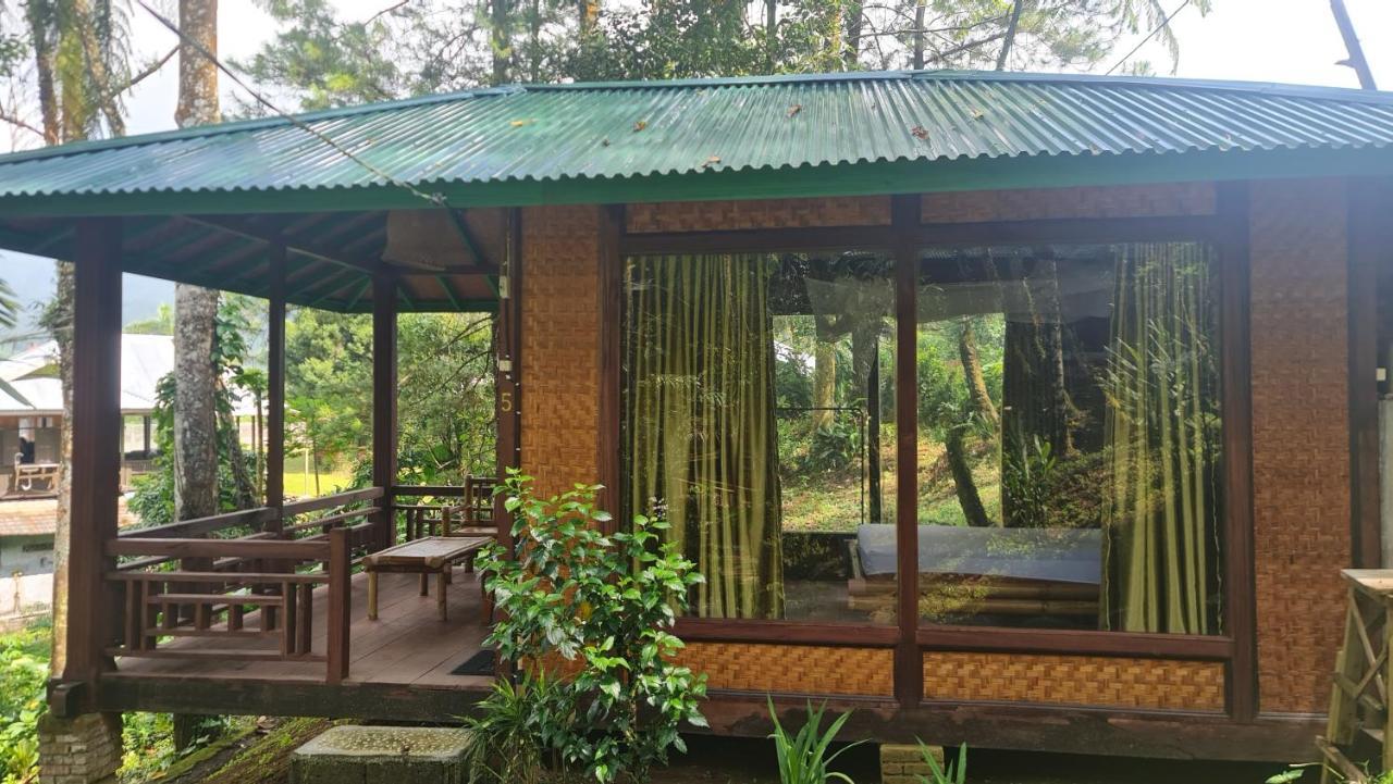 Rimba Eco Resort Tomohon Exterior photo